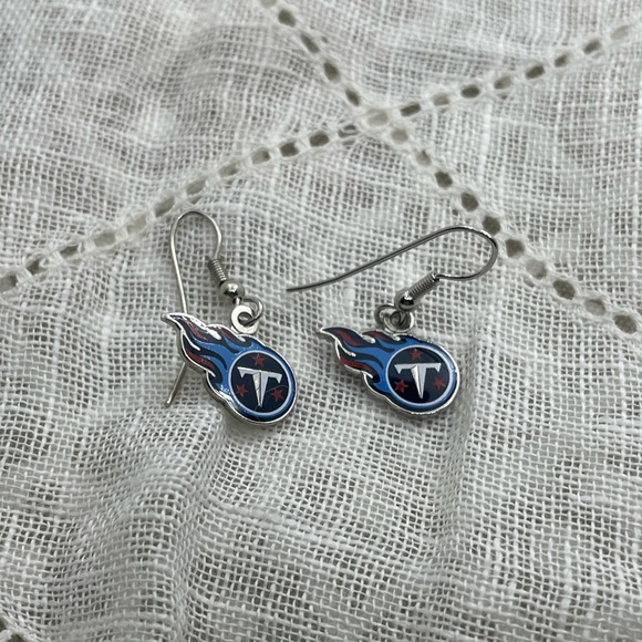 NFL Jewelry - Titans NFL Dangle Earrings